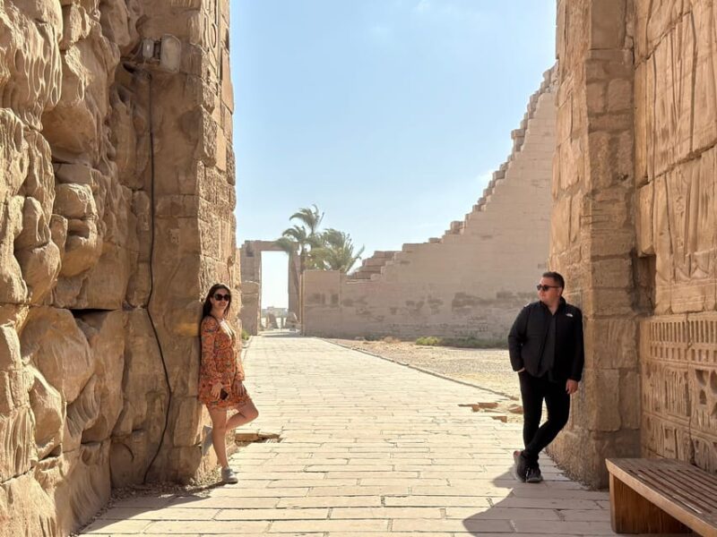 Cappadocia: Photo Session with a Professional Photographer - Meeting Your Guide and Transportation in Cappadocia