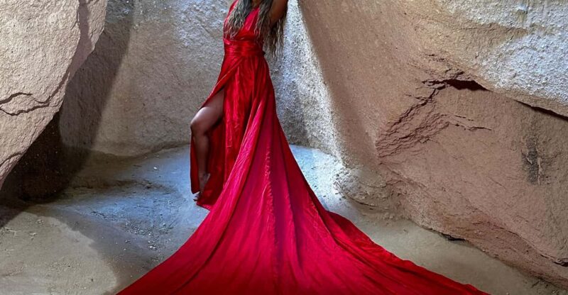 Cappadocia: Photo Session with a Professional Photographer - The Surreal Rock Formations and Creative Photo Opportunities