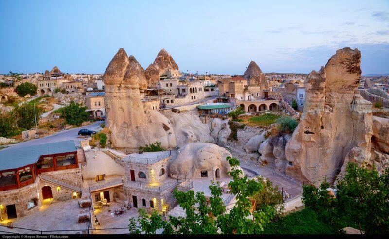 Cappadocia: Red Tour with Entrance Fee and Lunch - Climbing Uçhisar Castle: The Highest Point in the Region