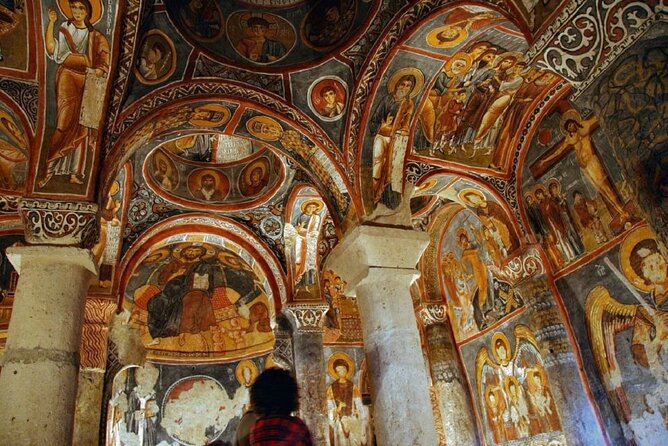 Cappadocia Red Tour with Guide in Spanish - Avanos: Traditional Pottery on the Kizilirmak River