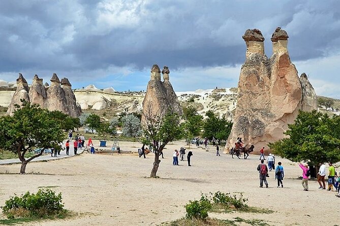 Cappadocia Red Tour with Guide in Spanish - Esentepe: Panoramic View of Goreme Valley