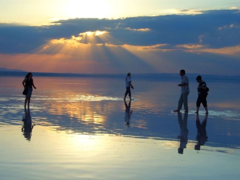 Cappadocia: Salt Lake and Underground Cities with Lunch - Exploring Saratli Underground City’s Mystical Architecture