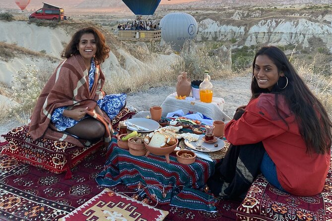 Cappadocia Sunrise Breakfast With Hot Air Balloons - The Unique Setting of Cappadocias Deserted Valleys for Breakfast