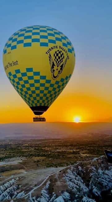 Cappadocia: Sunrise Hot Air Balloon in Göreme and Transfer - Different Flight Options: Standard, Comfort, and Private