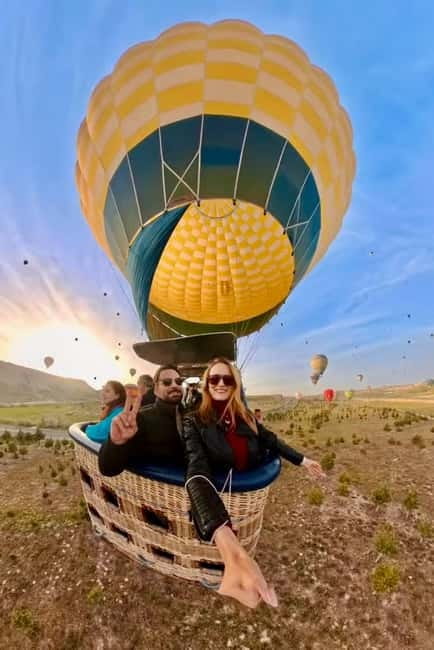 Cappadocia: Sunrise Hot Air Balloon in Göreme and Transfer - Elevation and Spectacular Views of Cappadocia