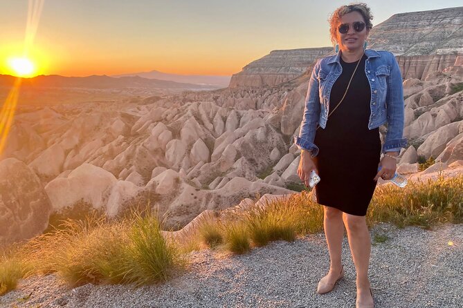 Cappadocia Sunset and Night tour with dinner - Dinner in a Cozy Local Restaurant