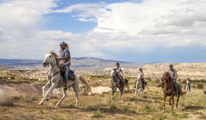 Cappadocia: Sunset or Daytime Horse Riding Tour - Group Size and Private Options