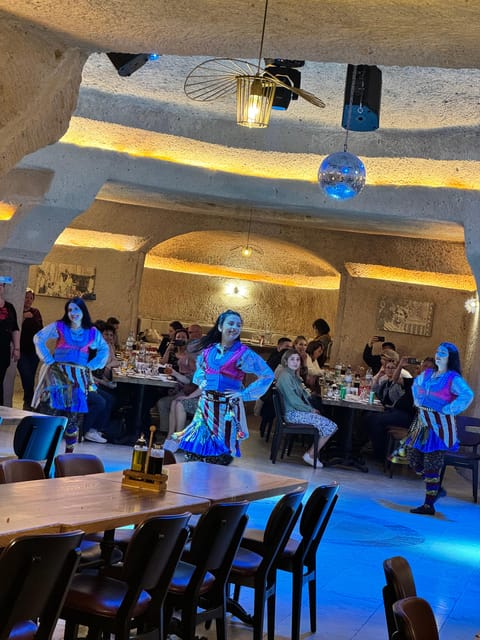 Cappadocia Turkish Night wTransfer,Dinner &Unlimited Drinks - The Role of Guides and Staff