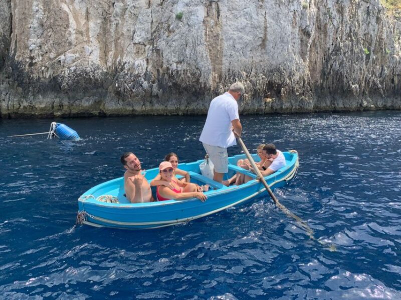 Capri All Inclusive Premium Private boat Tour and City Visit - Onboard Luxury Amenities and Comforts