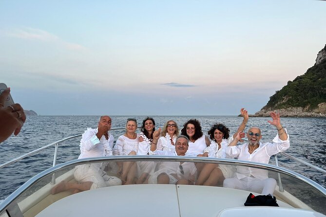 Capri all inclusive Private boat Tour with City Visit - The Famous Faraglioni and Villa Malaparte