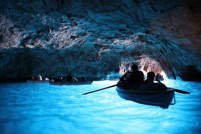 Capri and Blue Grotto Small Group Boat Tour - Starting Point and Group Size: Easy Access from Positano