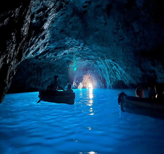 Capri: Blue Grotto Early Entrance Experience - Meeting at Pasticceria La Vela Di Agnese Schettino in Capri