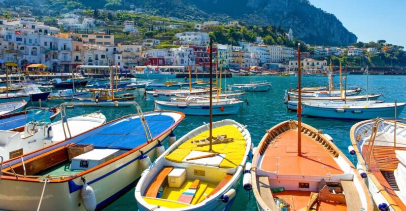 Capri: Boat and Island Tour with Local Guide - Key Points