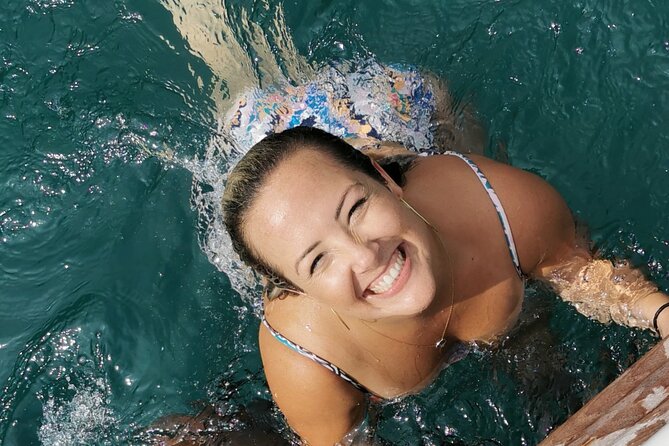 Capri Boat Daily Tours - The Captain and Crew: Knowledgeable and Fun-Loving