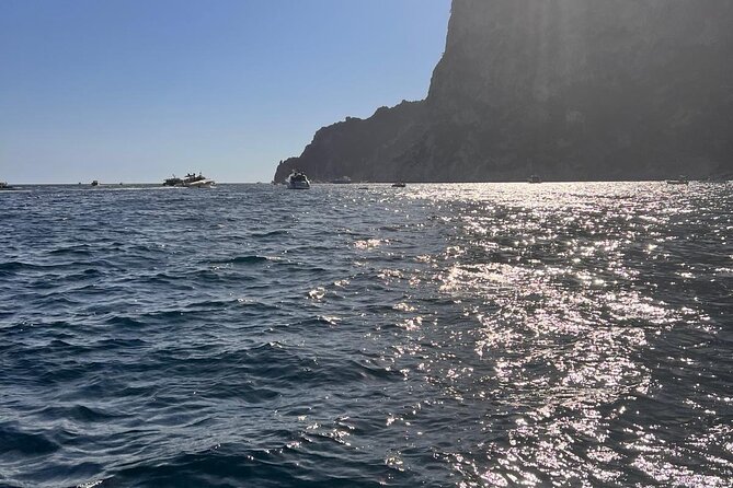 Capri Boat Tour Shared with Local Captain - Relaxing Breaks and the Iconic Faraglioni Formation