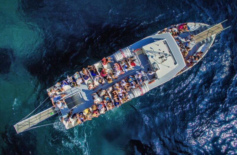 CAPRI CLASSIC BOAT TOUR - Starting Point and Transportation Logistics in Massa Lubrense