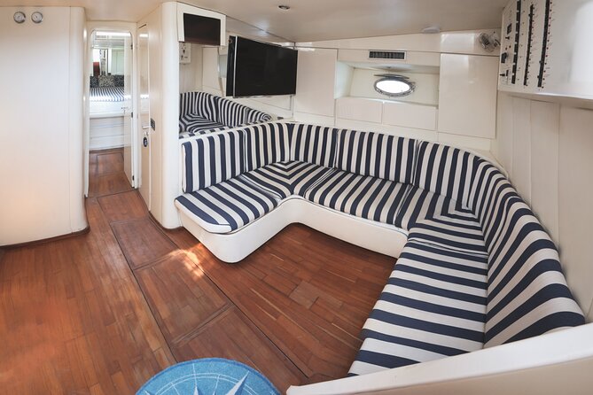 Capri Day Tour with 8-Hour Private Boat - Exploring Capri’s Grottoes and Swimming Opportunities