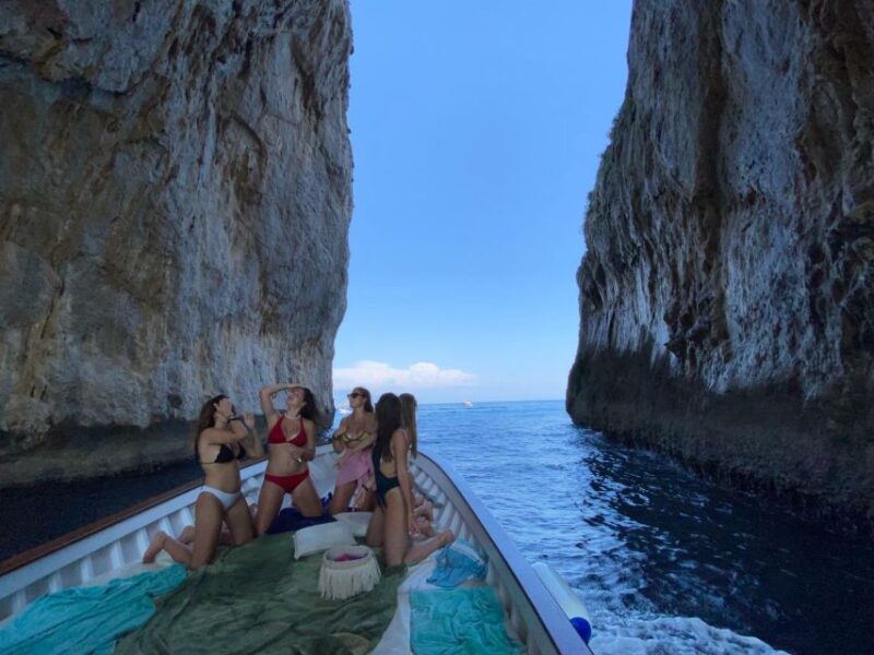 Capri: Island and Grottos Boat Cruise with Snacks and Drinks - Starting Point at Marina Grande for Easy Access
