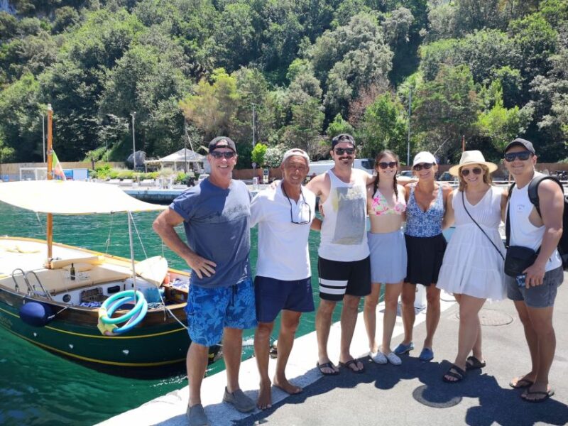 Capri: Island and Grottos Boat Cruise with Snacks and Drinks - Practical Tips for the Tour Experience