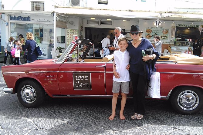 Capri luxury boat experience PLUS - Midday Swim and Snorkeling in Crystal Waters