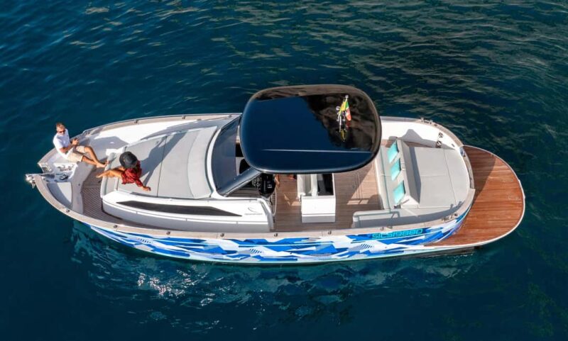 Capri private boat tour from sorrento on Gozzo 35 - Logistics and Meeting Details for a Smooth Experience