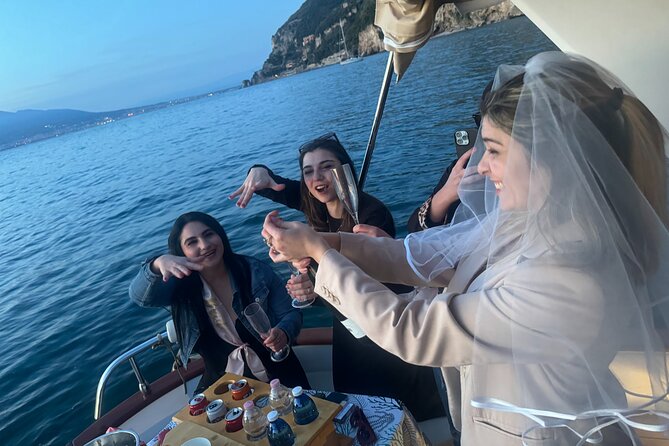 Capri Private boat tour with City Visit and Blue Grotto - Departure from Sorrento with a Luxurious Private Boat