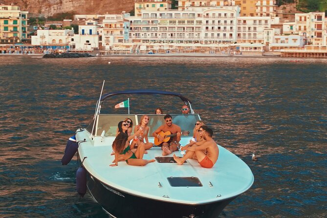 Capri Private luxury Boat Tour - Why This Tour is Suitable for Different Travelers