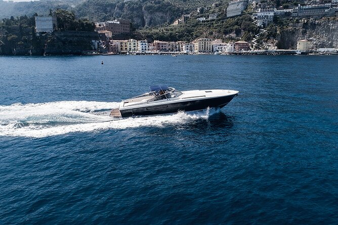 Capri Private Yacht Transfert from Sorrento, Naples & Positano - The Booking Process and Weather Considerations