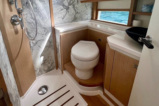 Capri, Your Way: A Tailored Full-Day Private Boat Tour - Returning and Unwinding with a Toast