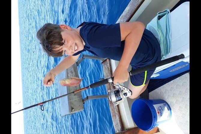 Captain Manolis Fishing with barbecue on the boat - The Pacing and Duration of the Tour