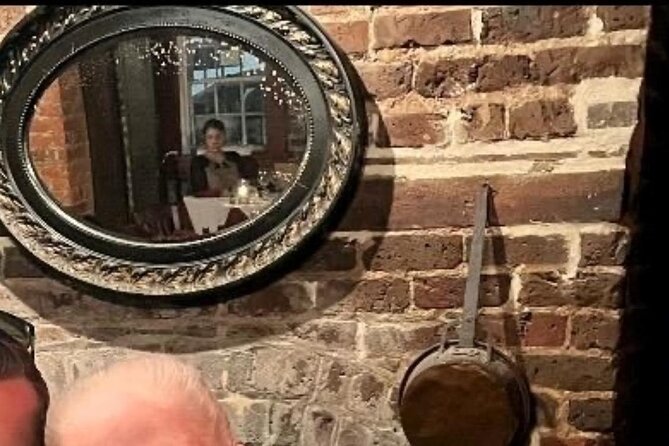 Captain Stoner's Haunted Dive Bar Crawl in Historic Savannah - Paranormal Activity in Reynolds Square and the Olde Pink House