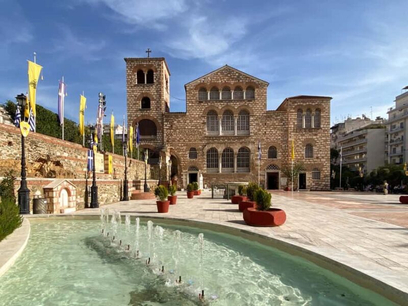 Captivating Christmas Private Journey in Thessaloniki - Thessalonikis Christmas Tour Begins at the Roman Forum