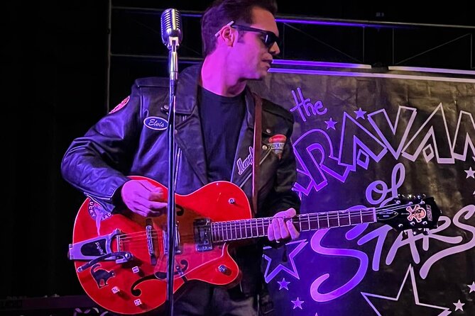 Caravan Of Stars A 50s and 60s Sock Hop Tribute Show - The Audience Experience and Crowd Dynamics