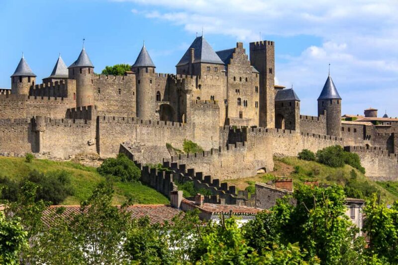 Carcassonne: 2-Hour Best Intro Walking Tour with a Local - Key Points