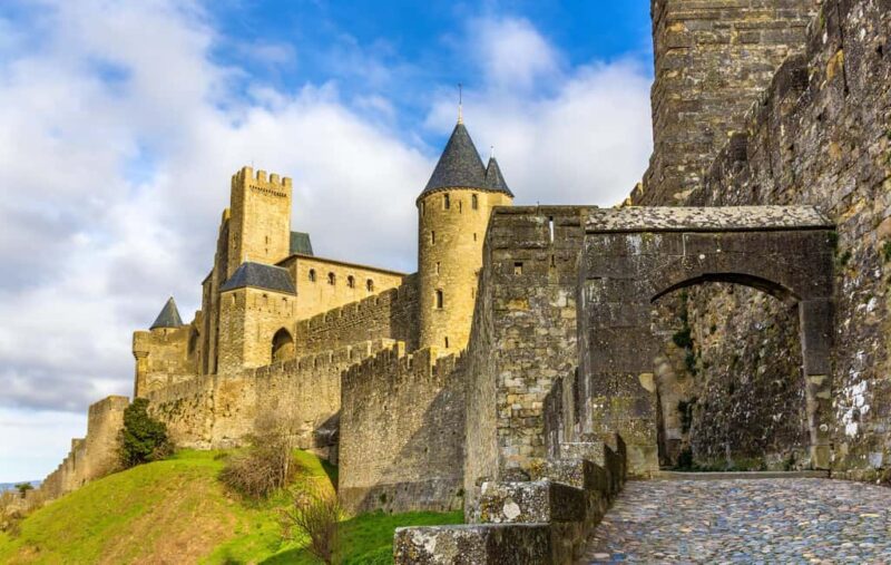Carcassonne: 2-Hour Best Intro Walking Tour with a Local - Local Insights and Practical Recommendations