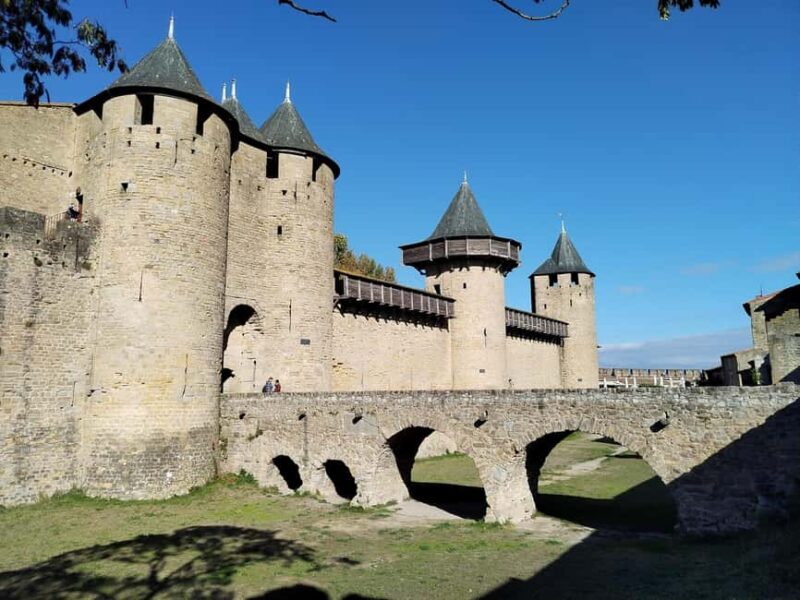 Carcassonne: Private Guided Tour of the Medieval Fortress - Key Points