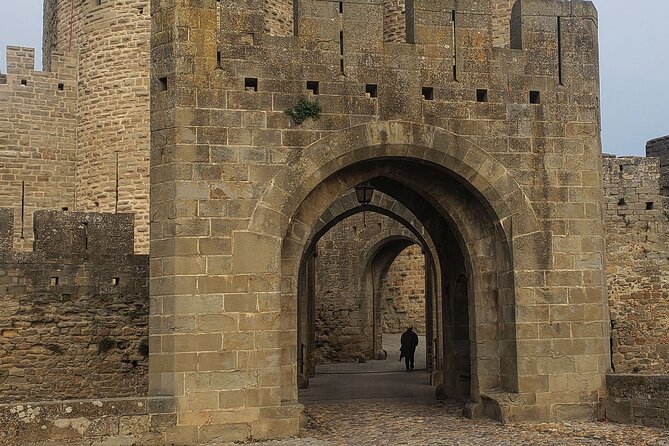 Carcassonne 's Medieval Walls: A Self-Guided Tour - Starting Point at the Buste de Dame Carcas in Carcassonne