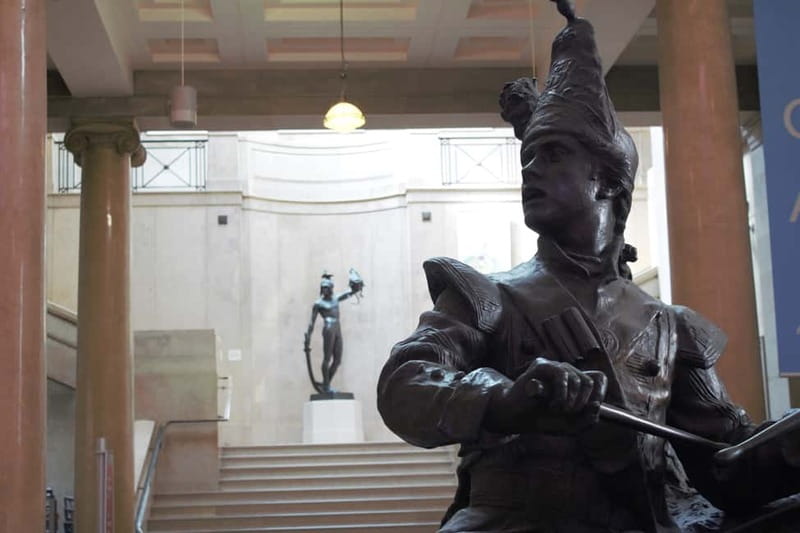 Cardiff: Doctor Who Walking Tour - Discover the Cardiff Film Locations of Doctor Who