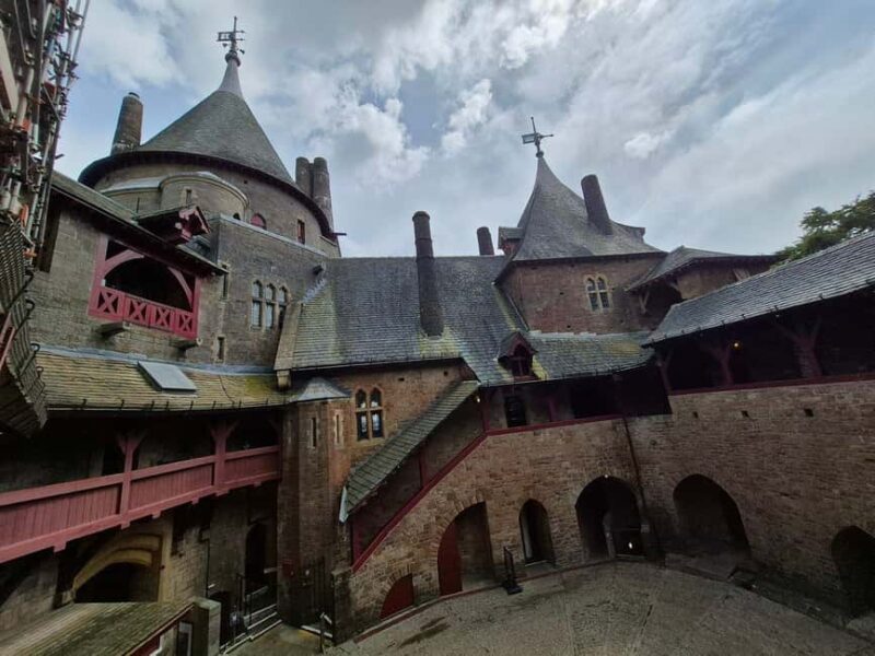 Cardiff: Private Caerphilly & Castell Coch Castle Voyage - Key Points