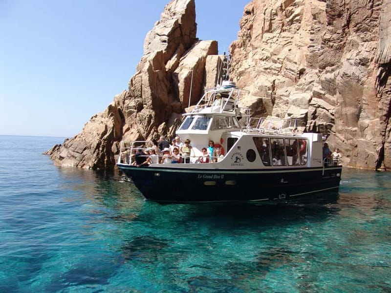 Cargèse: Calanques of Piana on a family boat - Exploring Arone Beach and Capo Rosso Caves