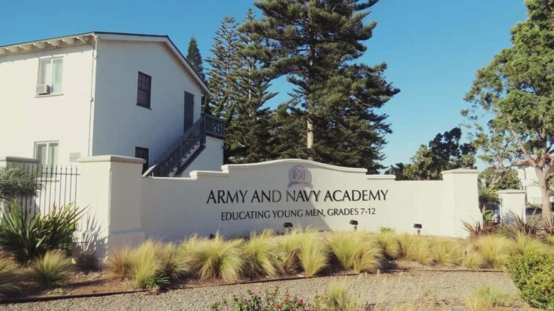 Carlsbad: Guided Walking Tour - Personalized Recommendations for Food and Shopping