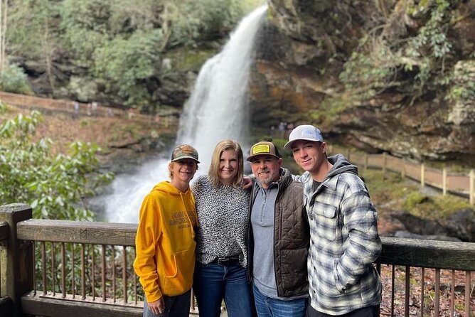Carolina Waterfalls and Highlands Private VIP Boutique Tour - Key Points