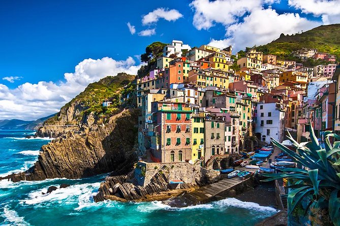 Carrara marble quarries Cinque Terre PRIVATE TOUR from FLORENCE - Corniglia: Cliffside Charm and Breathtaking Views