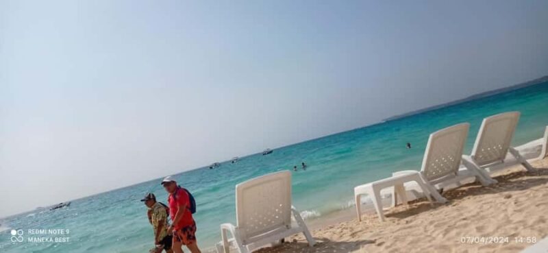 Cartagena: All-Inclusive Rosario Islands Speedboat Tour - Visiting Barù Island and Its Peaceful Beach