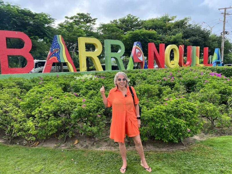 Cartagena: Barranquilla and Santa Marta BILINGUAL GUIDE - Transition to Barranquilla: Visiting Iconic Landmarks