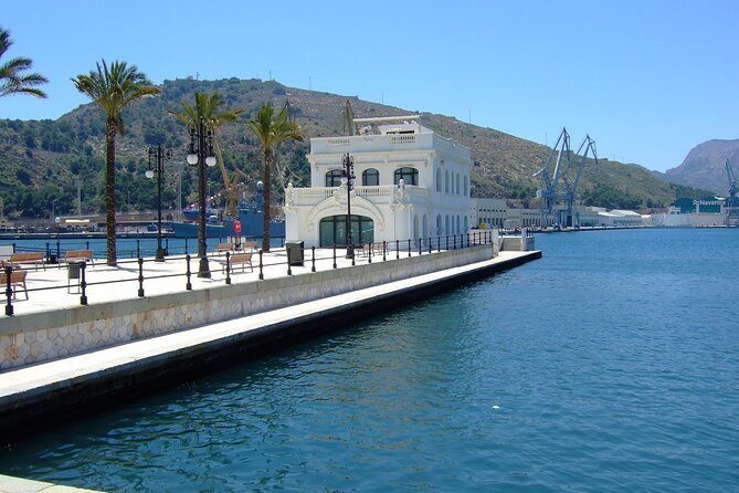 Cartagena - Private Historic Walking Tour - Walking Along Calle Mayor: The Pedestrian Heartbeat of Cartagena