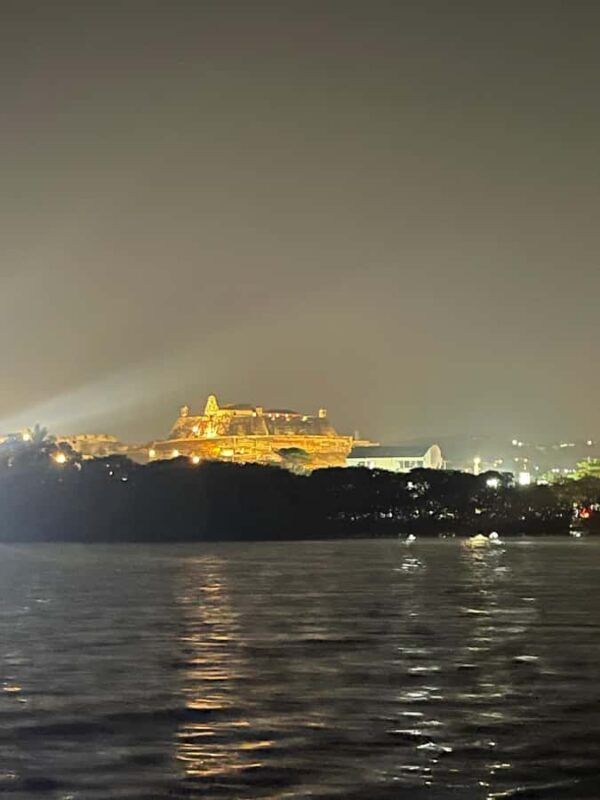 Cartagena: Private Sunset and Night Boat Tour - Sunset Views and the City’s Night Lights
