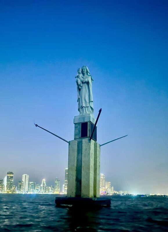 Cartagena: Private Sunset and Night Boat Tour - Who Will Enjoy This Tour Most