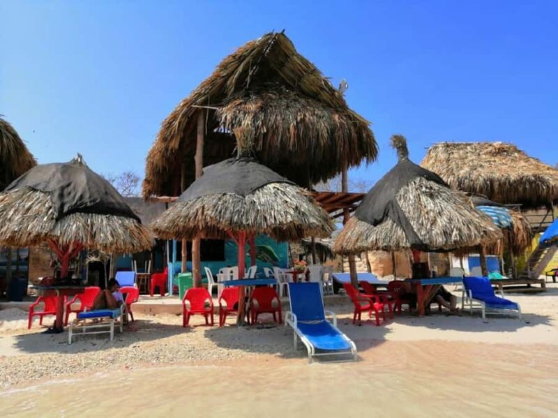 Cartagena: PUNTARENA ISLAND with Hotel pickup and drop-off - The Experience Provider: AV COL