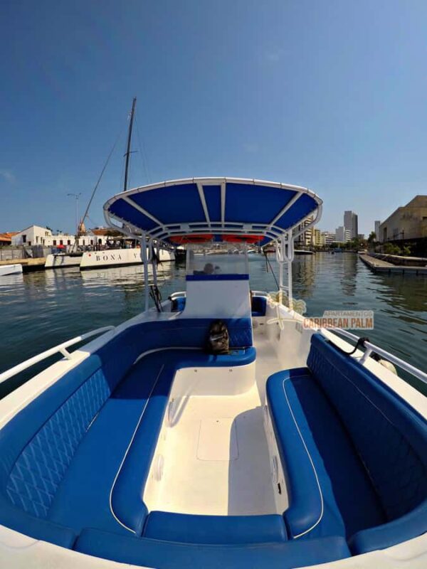 Cartagena: Rosario Islands VIP Tour by Luxury Sports Boat - Explore the Rosario Islands in Comfort on a VIP Luxury Boat Tour